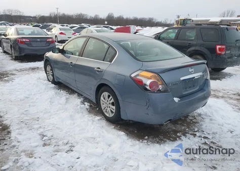 2011 Nissan Altima 2.5 S z USA, uszkodzony, nr VIN 1N4AL2AP4BC124847